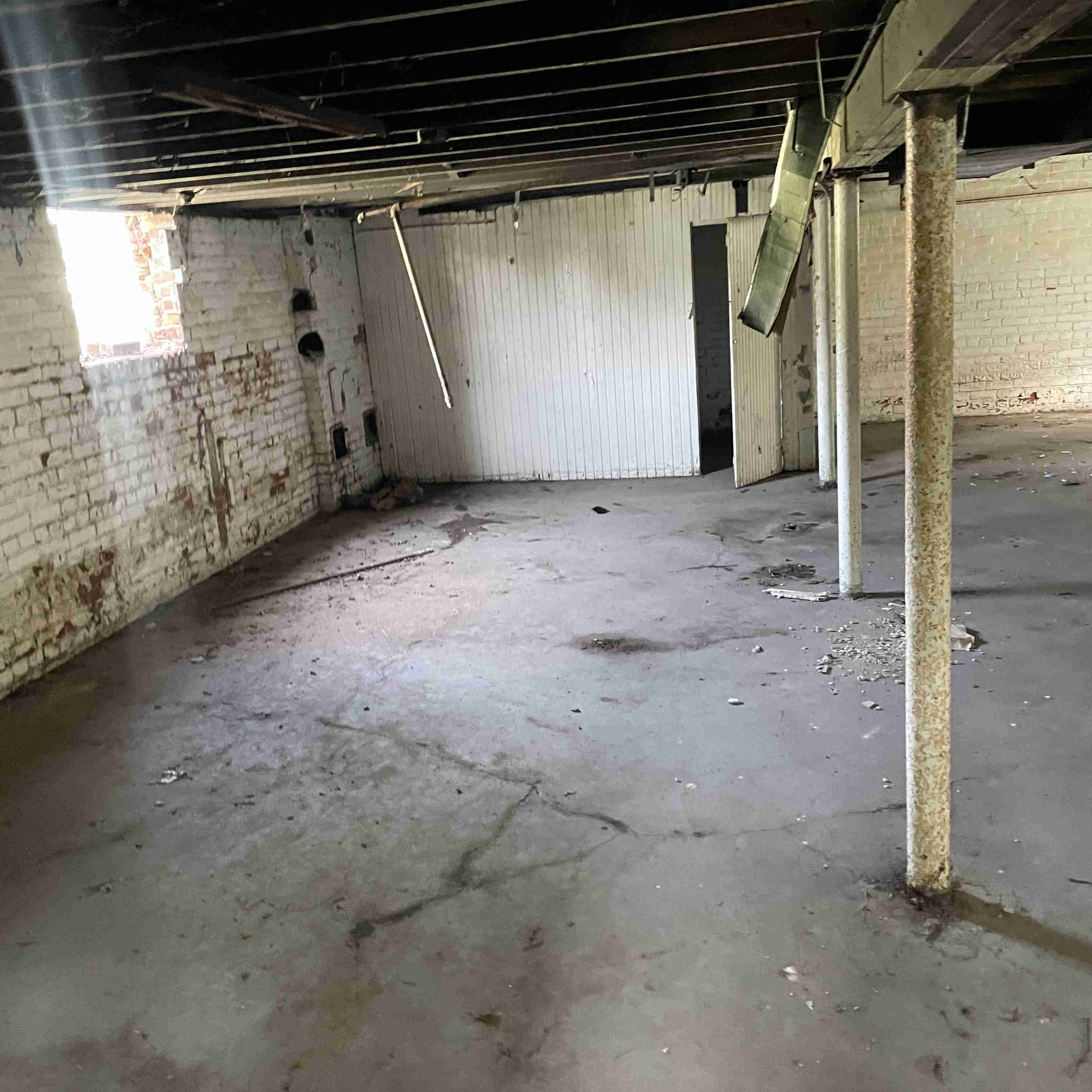 5605 S Martindale (52).jpg